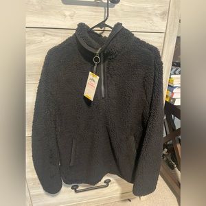 Black Sherpa never worn